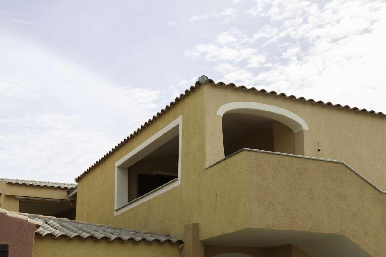 Aria Di Vacanza - Gelsi Olbia Exterior foto