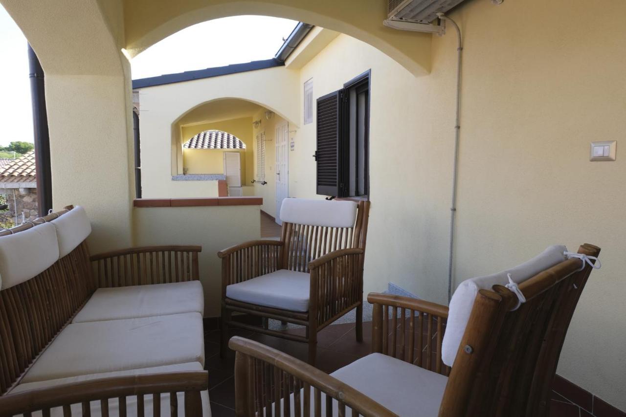 Aria Di Vacanza - Gelsi Olbia Exterior foto