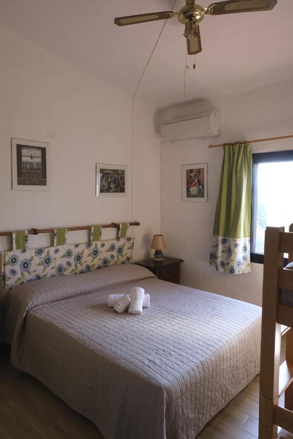 Aria Di Vacanza - Gelsi Olbia Exterior foto